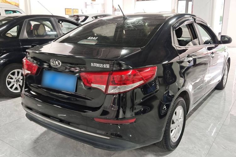 Used Kia K2 2015 Sedan 1.4L MT GLS
