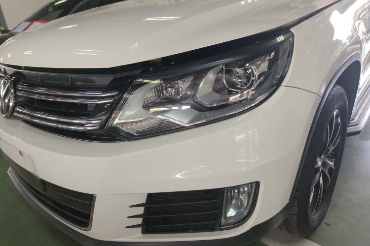 Used Volkswagen Tiguan 2015 1.8TSI Automatic Two-Wheel Drive Luxury Model Left Front Headlight