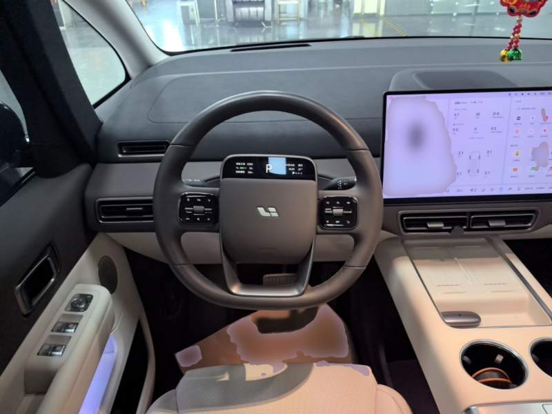 Used Li Auto MEGA 2024 Ultra Model — 10