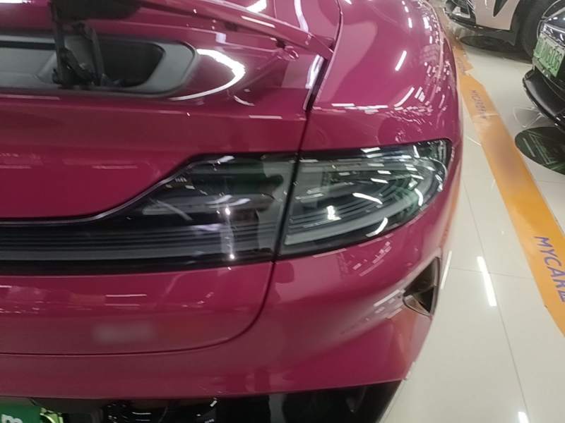 Used Xiaomi Auto SU7 2024 Four-Wheel Drive Ultra-Long Range Advanced Intelligent Driving Max Edition — 7