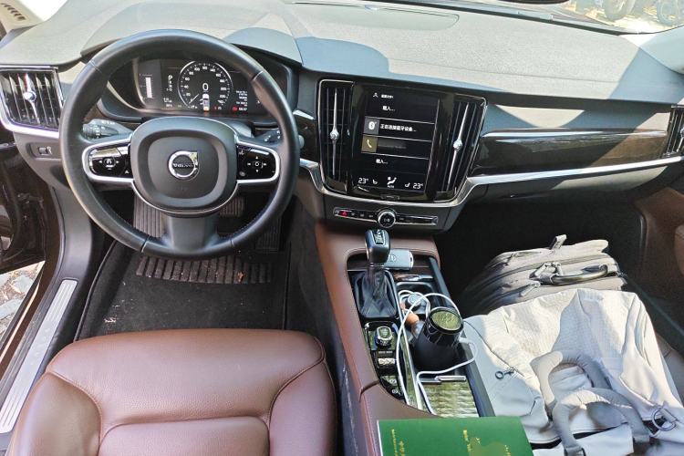 Used Volvo S90 2018 T5 Zhiyuan Edition Center Console
