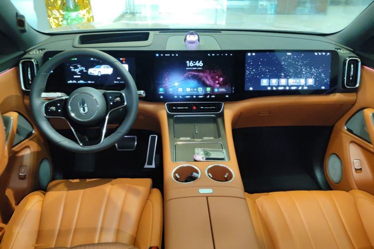 Used Hima AITO M8 2025 Extended-Range Ultra Version 53.4 kWh 5-Seater Edition
