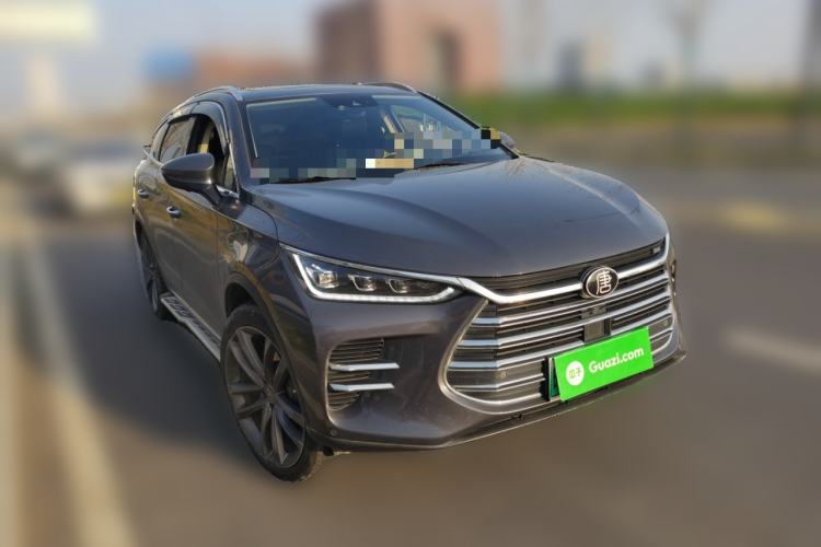 Used BYD Tang New Energy 2018 DM 2.0T All-Wheel Drive Smart Connectivity Luxury Model 7 Seats China V Emission Standard