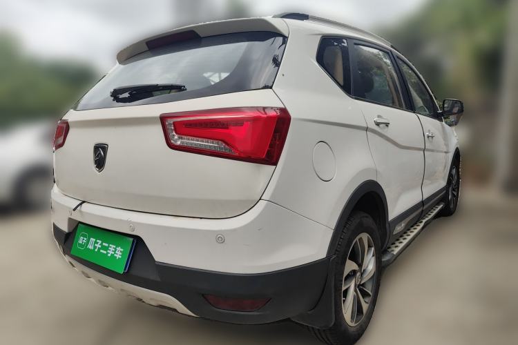 Used Baojun 560 2016 1.8L iAMT Luxury Model Rear Right 45 Deg