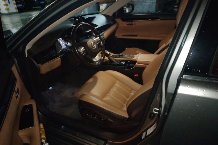 Used Lexus ES 2015 200 Elite Edition
