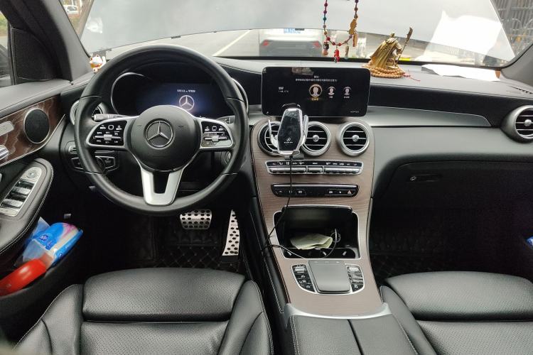 Used Mercedes-Benz GLC 2020 GLC 300 L 4MATIC Dynamic Edition
