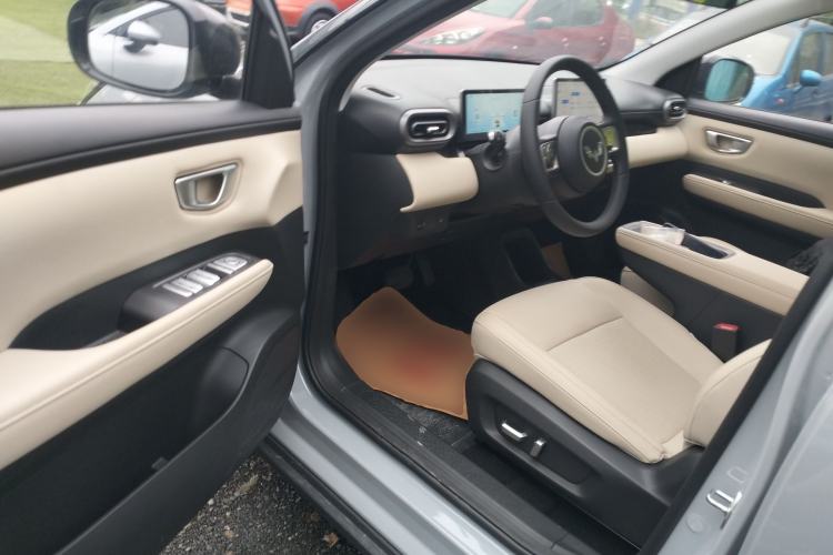 Used Wuling Bingo PLUS 2024 401 km Range 5-Seater Version