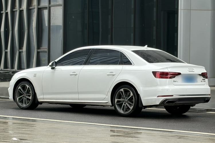 Used Audi A4L 2019 40 TFSI Ambition China VI