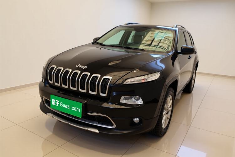 Used Jeep Cherokee 2016 2.4L Professional Smart Version