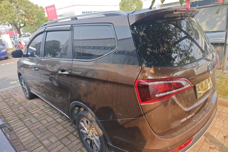 Used Baojun 730 2019 1.5T Manual Fashion Model 7-seater China VI