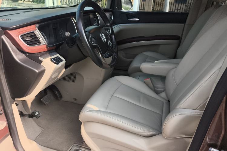 Used Buick GL8 2018 28T Luxury Model China VI Standard
