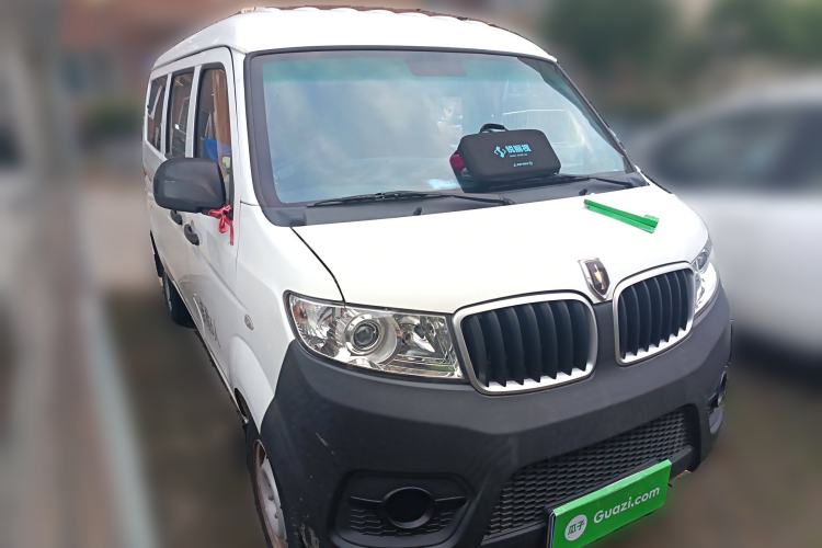 Used Jinbei Hiace X30 2021 1.5L Wealthy Edition Bus China VI Standard SWC15M
