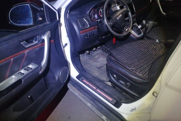 Used Haval H6 2015 Revised Version Sport Edition 1.5T Manual Transmission Two-Wheel Drive Elite Grade Driver Seat