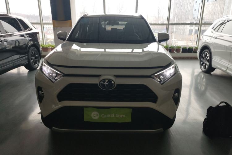 Used Toyota RAV4 2020 Dual-Engine 2.5L E-CVT 4x4 Elite PLUS Edition