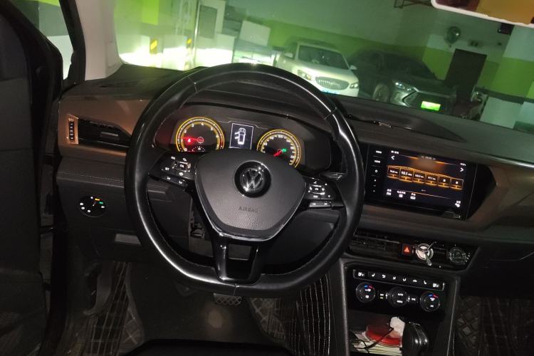 Used Volkswagen Tharu 2020 280TSI Two-Wheel Drive Luxury Edition China VI Standard
