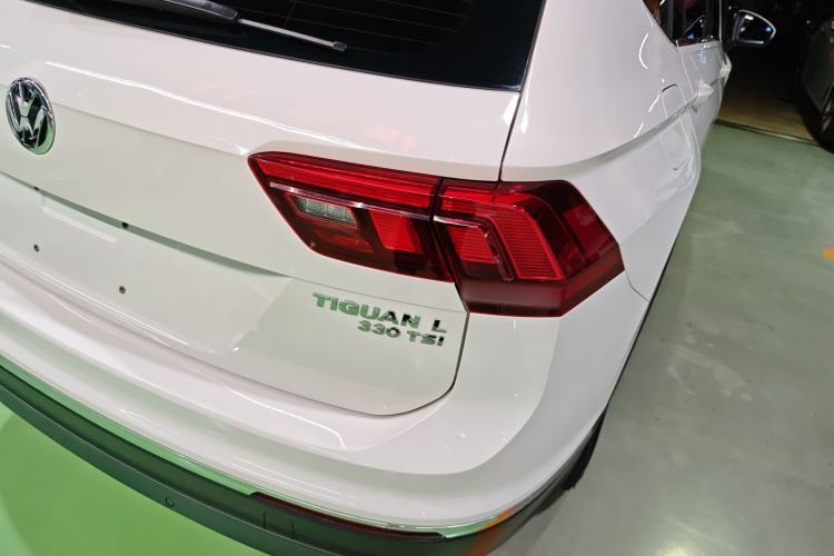 Used Volkswagen Tiguan L 2018 330TSI Automatic Two-Wheel Drive Luxury Edition