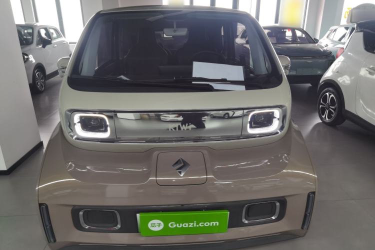 Used Baojun KiWi EV 2023 Smart Luxury Edition Lithium Iron Phosphate Front