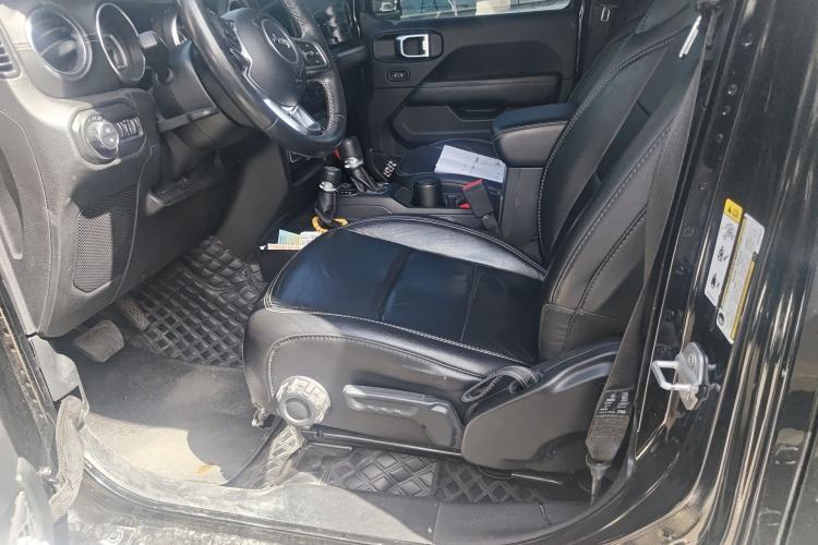 Used Jeep Wrangler  Left Front Seat