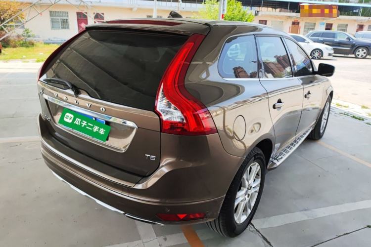 Used Volvo XC60 2016 T5 Smart Upgrade Model