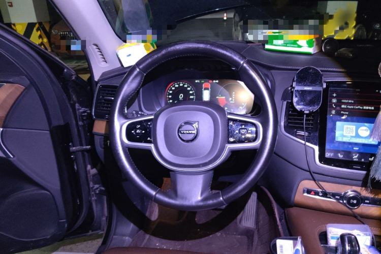 Used Volvo XC90 New Energy 2018 E-Drive Hybrid T8 Prestige 7-Seater Steering Wheel