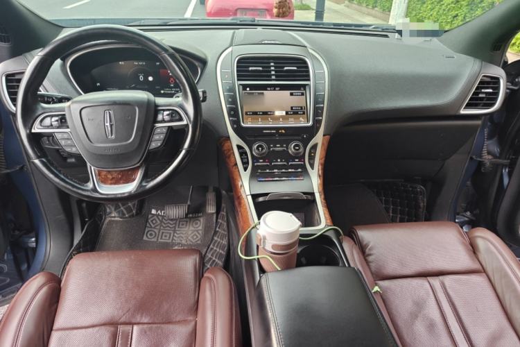 Used Lincoln Nautilus 2019 2.7T Four-Wheel Drive Prestige Edition China VI Standard Center Console