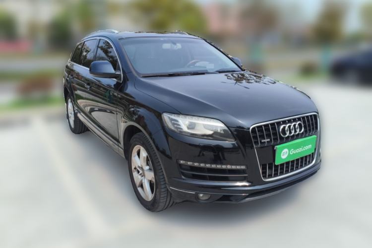Used Audi Q7 2012 3.0 TDI Leading Model Front Right 45 Deg