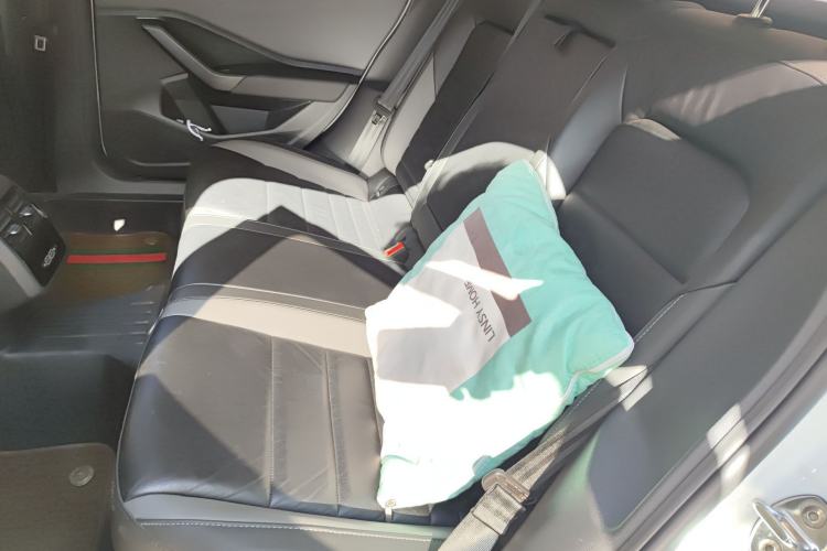 Used Volkswagen Sagitar 2019 280TSI DSG Comfort Version China V Standard Left Rear Seat