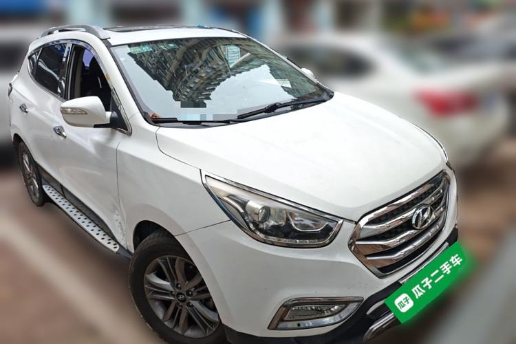 Used Hyundai ix35 2013 2.0L Automatic Two-Wheel Drive Smart GLS China IV Standard