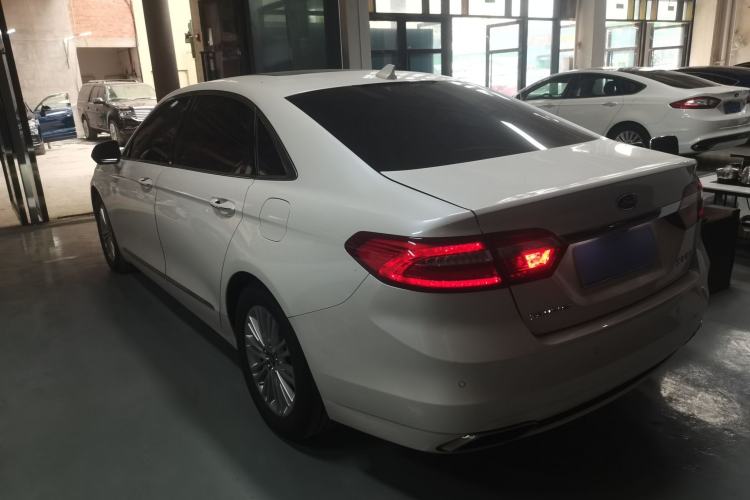 Used Ford Taurus 2017 EcoBoost 245 Fashion Edition
