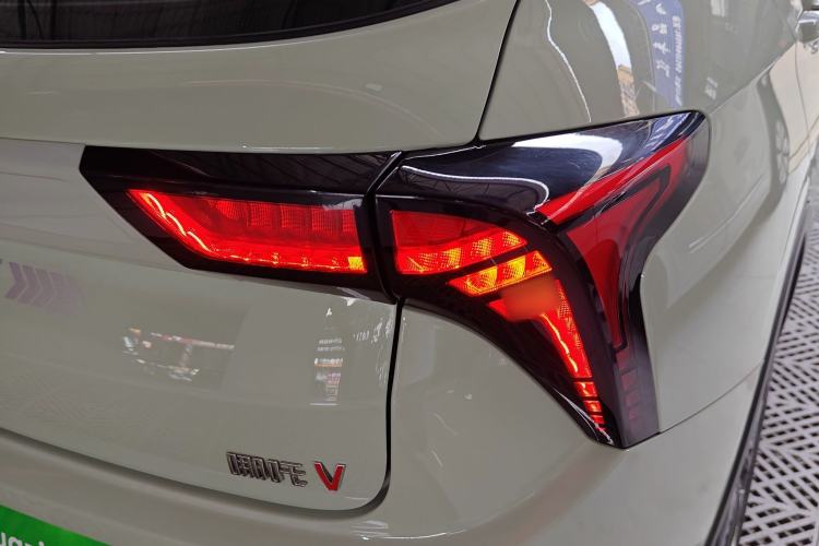 Used NETA V 2022 Chao 400 Lite Right Rear Taillight