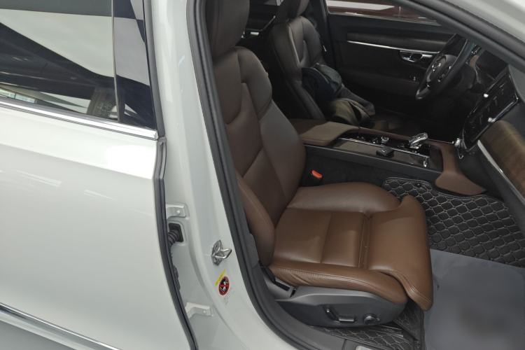 Used Volvo S90 2021 B5 Zhiyuan Luxury Edition