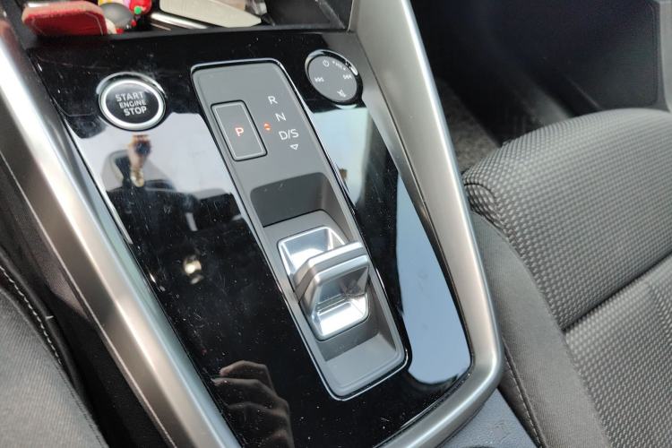 Used Audi A3 2021 A3L Limousine 35 TFSI Progressive Sport Edition Gear Lever