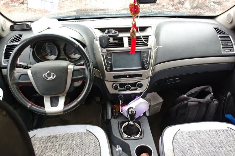 Used Geely Auto GX7 2015 Classic Edition 1.8L Manual Elite Model China V Standard
