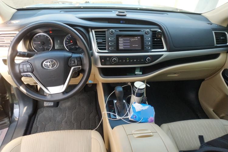 Used Toyota Highlander 2018 2.0T Four-Wheel Drive Elite Edition 7 Seats China VI Standard
