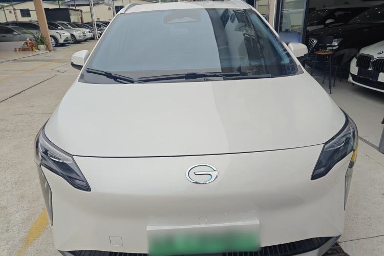 Used AION Y 2023 Younger