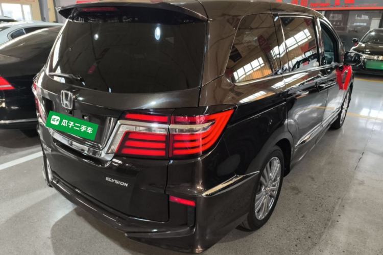 Used Honda Elysion 2016 2.4L Supreme Edition