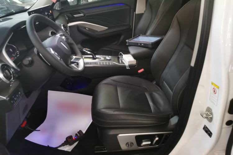 Used Wey VV6 2021 2.0T Two-Wheel Drive Smart Plus