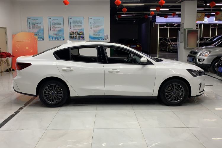 Used Ford Focus 2022 Sedan EcoBoost 180 Automatic Performance Edition
