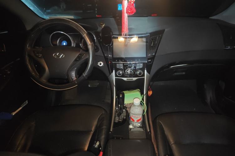 Used Hyundai Sonata 2011 2.0L Automatic Supreme Edition
