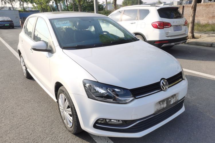Used Volkswagen Polo 2016 1.6L Automatic Comfort Model
