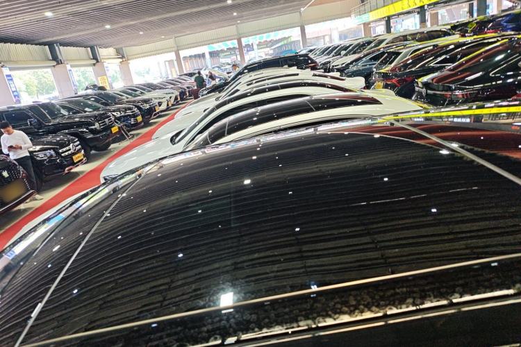 Used Land Rover Range Rover Evoque 2022 Facelifted Aurora L 249 PS R-Dynamic Luxury Edition