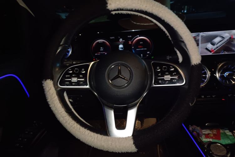 Used Mercedes-Benz B-Class 2021 B 200 Sport Edition Steering Wheel