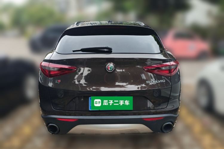 Used Alfa Romeo Stelvio 2017 2.0T 200HP Luxury Edition
