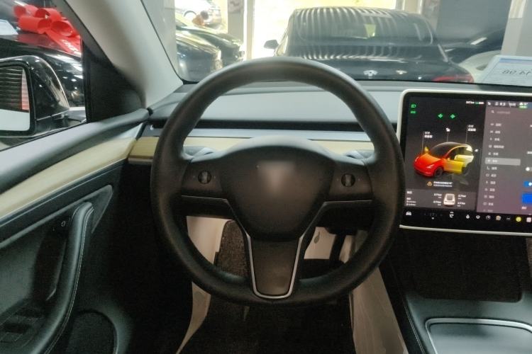 Used Tesla Model Y 2022 Revised Version Rear-Wheel Drive Steering Wheel