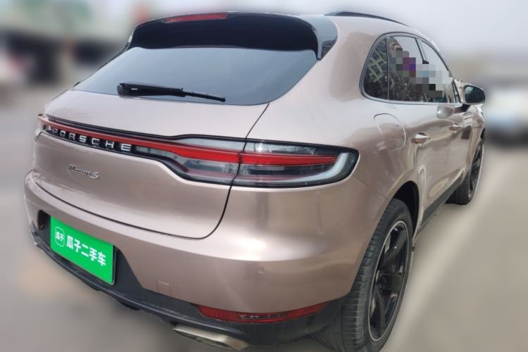 Used Porsche Macan 2018 Macan 2.0T Rear Right 45 Deg