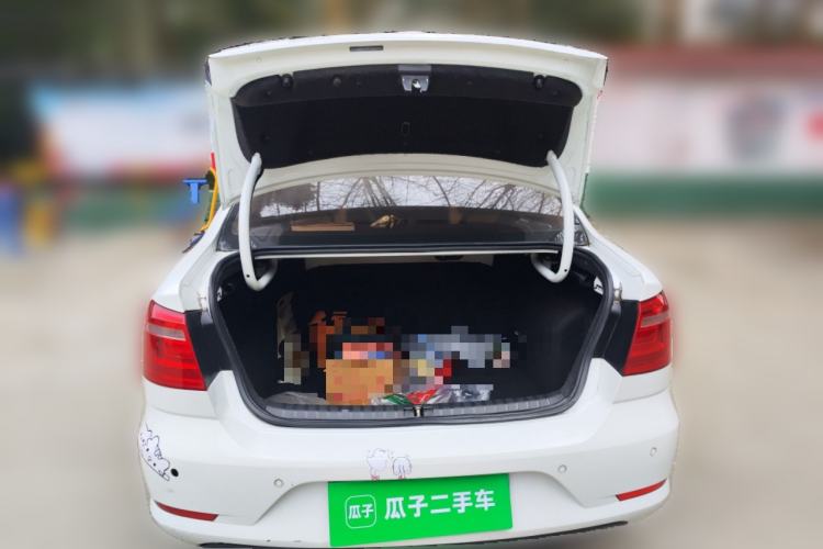 Used Volkswagen Bora 2014 1.6L Automatic Fashion Model