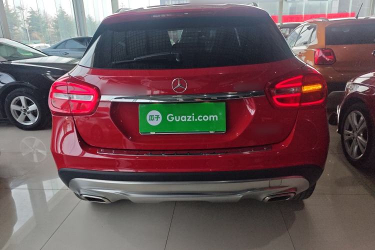 Used Mercedes-Benz GLA 2015 GLA 220 4MATIC Fashion Model