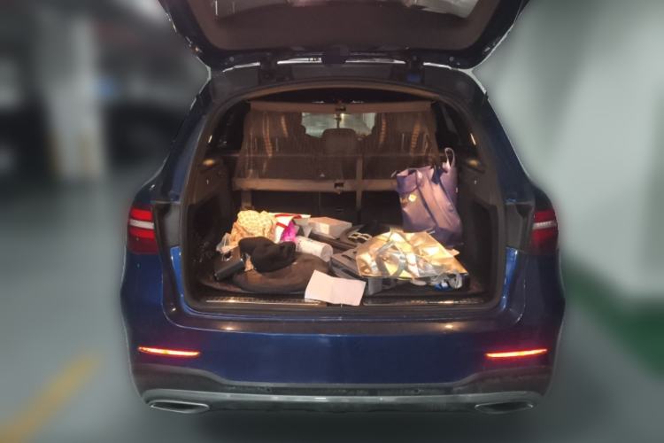 Used Mercedes-Benz GLC 2019 GLC 300 L 4MATIC Dynamic Model Trunk