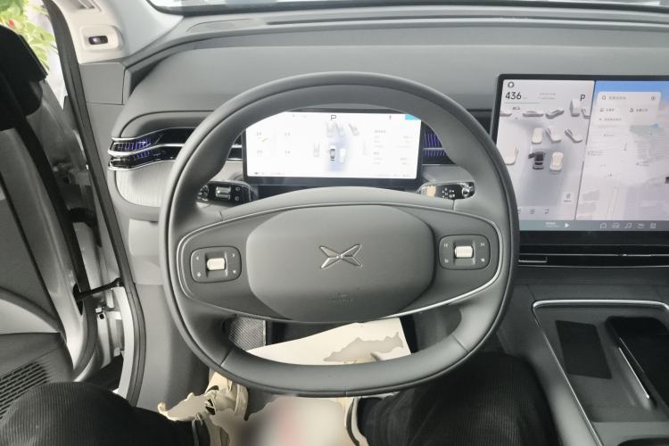 Used XPeng G6 2025 625 Long-Range Max Tech Edition Steering Wheel