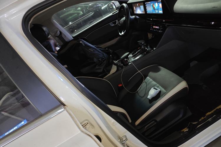 Used Baojun RC-6 2019 1.5T CVT 24-Hour Online Prestige Edition